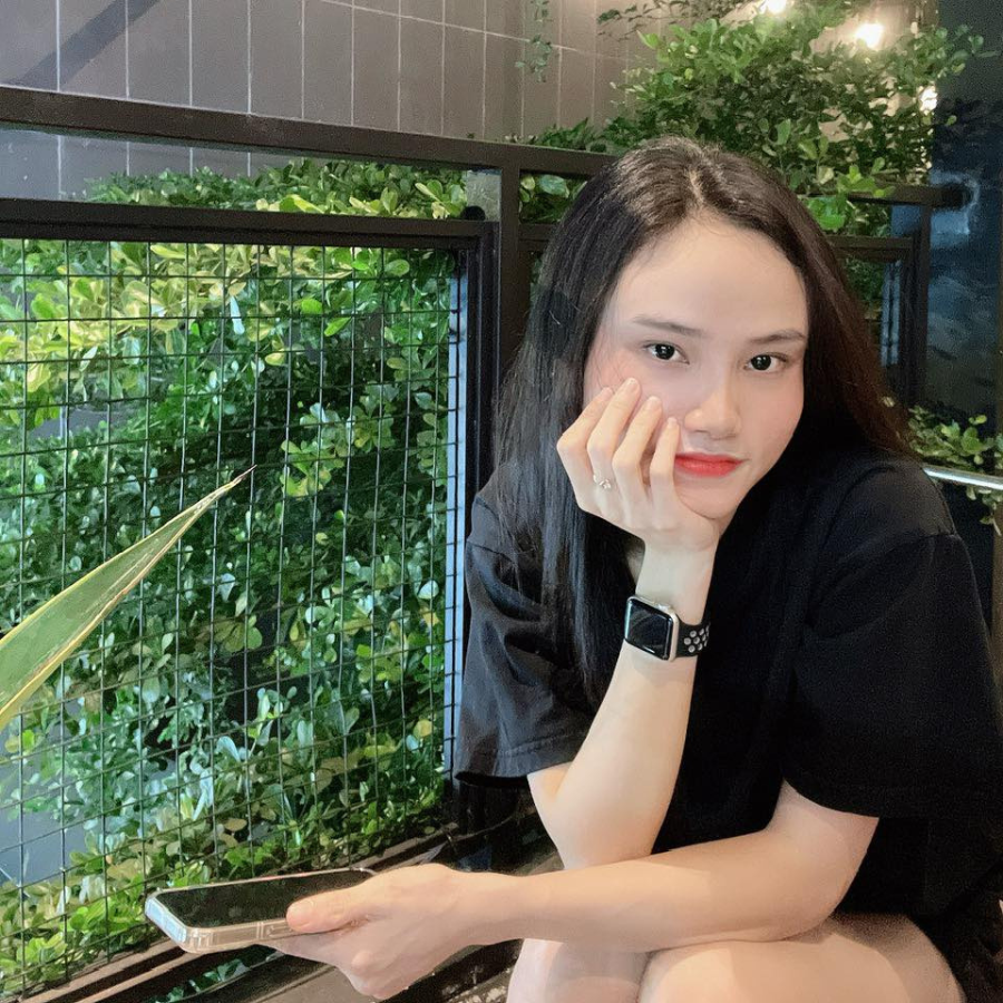 Hạnh Lê